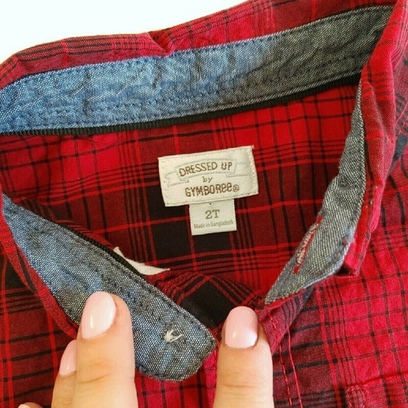 Red Black Button Up Plaid 2T Holiday Top - Picture 3 of 3